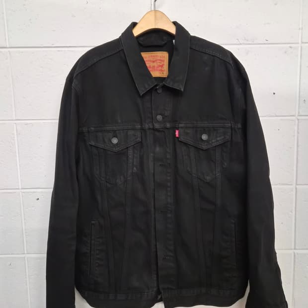 XL) 리바이스 블랙 데님 트러커 자켓 팝니다