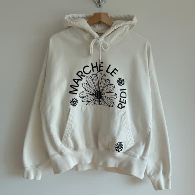 마르디메크르디(MARDI MERCREDI) 후드