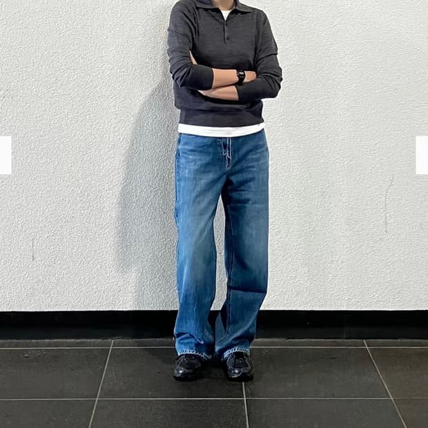 유니클로 와이드 스트레이트진 청바지 BLUE 24