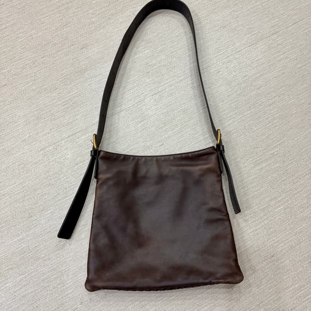 보테가베네타 구형 인트레치아토