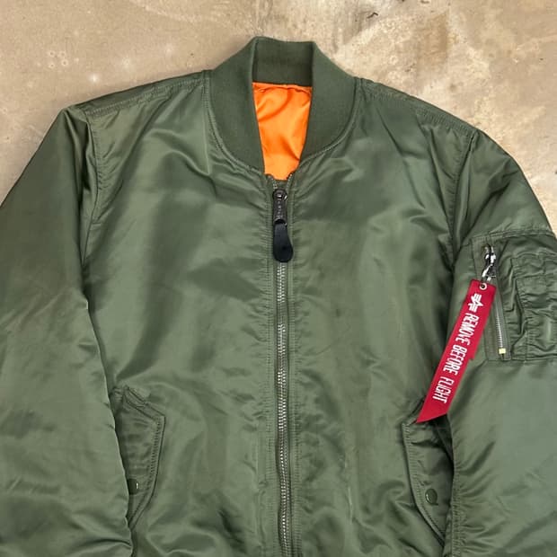 S 알파인더스트리 리버시블 ma-1 항공 자켓