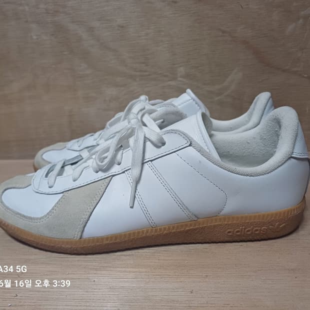 285 아디다스 독일군 스니커즈 화이트