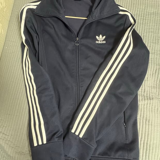 아디다스 유로파져지