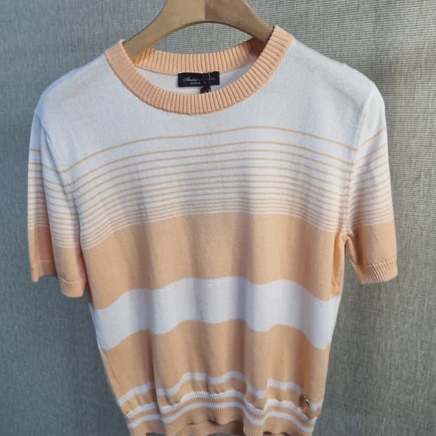 새제품 이태리 명품 브랜드 안드레모리스
면 100% 반팔니트