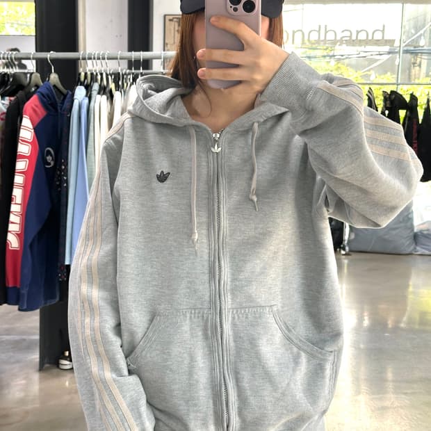 아디다스 오트밀그레이 파이어버드 자수로고 후드집업