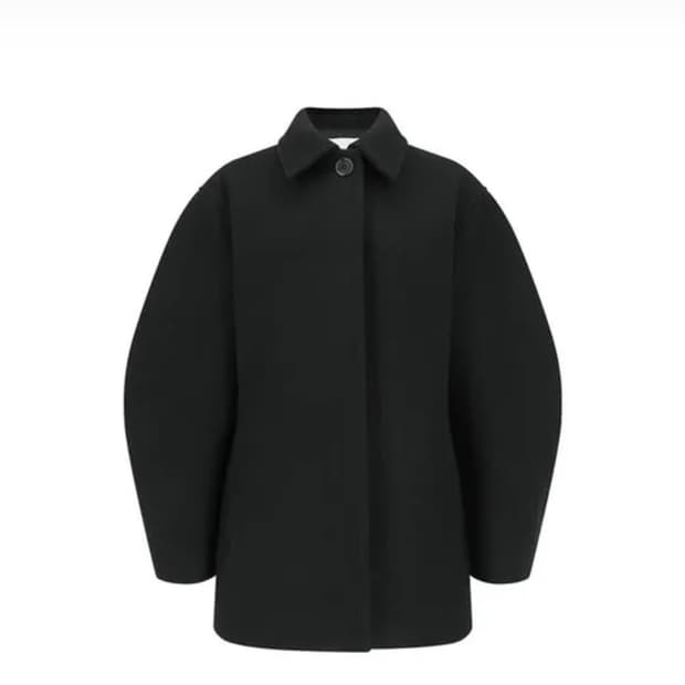 아모멘토 아워글래스 하프코트 블랙