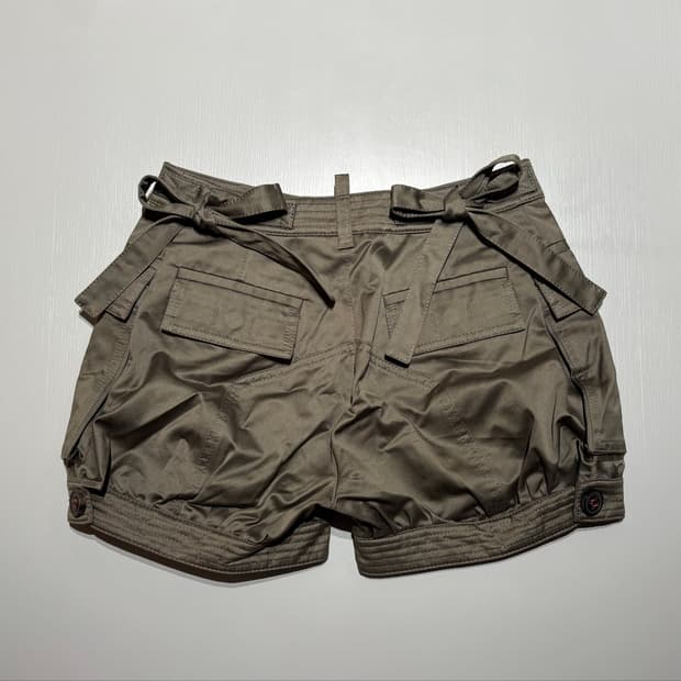 dsquared2 cargo shorts