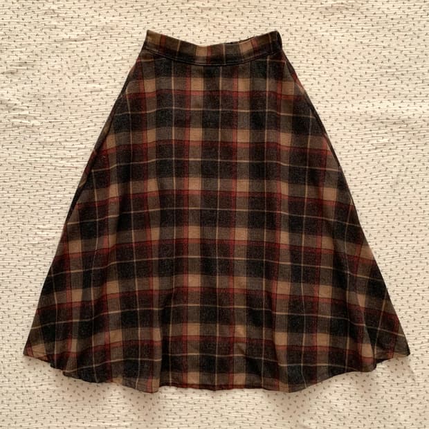 모리 체크 롱스커트