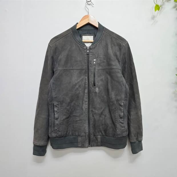 빈폴 19'FW 리얼 램스킨 블루종