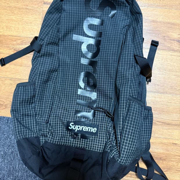슈프림 백팩 24SS