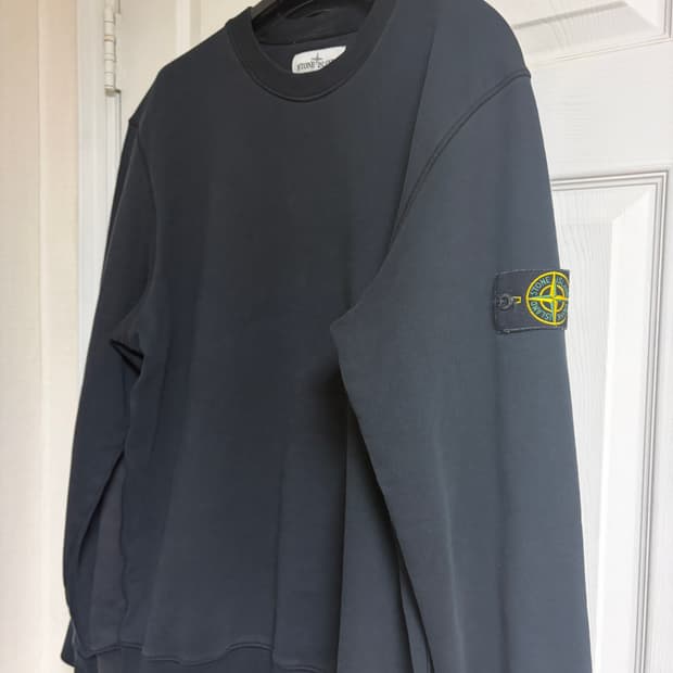 스톤아일랜드 맨투맨 XXL 블랙 새상품급