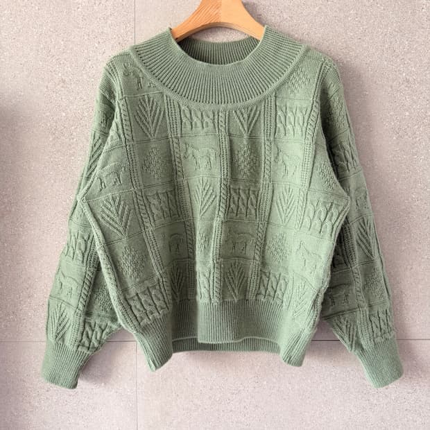 민트색 케이블 니트 스웨터 말모양 등 여러가지 디자인 일본제