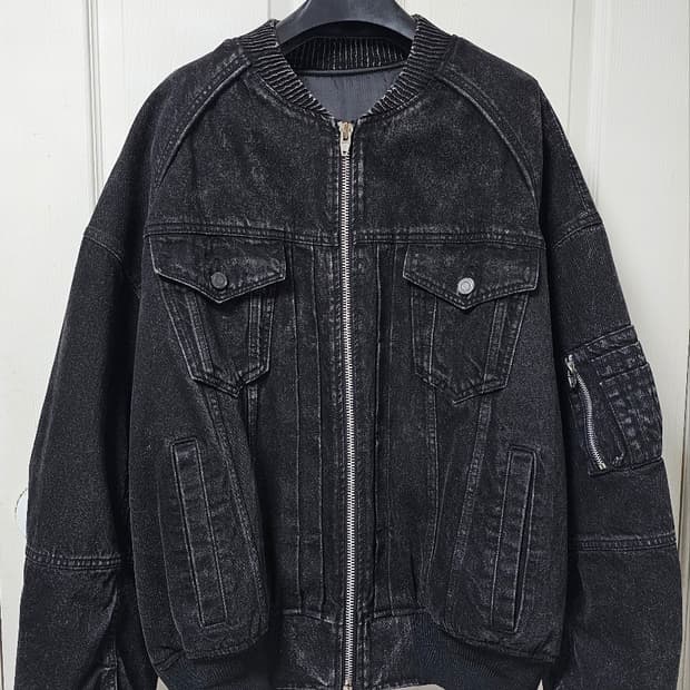 48 준지 데님 마원 트러커 디자인 MA-1 점퍼 블랙 23FW 착장