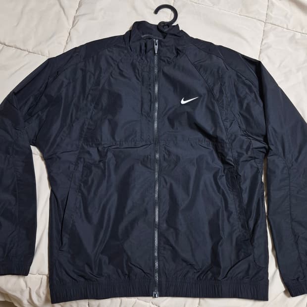 나이키 x 드레이크 녹타 나일론 트랙 자켓 블랙 XL 판매합니다