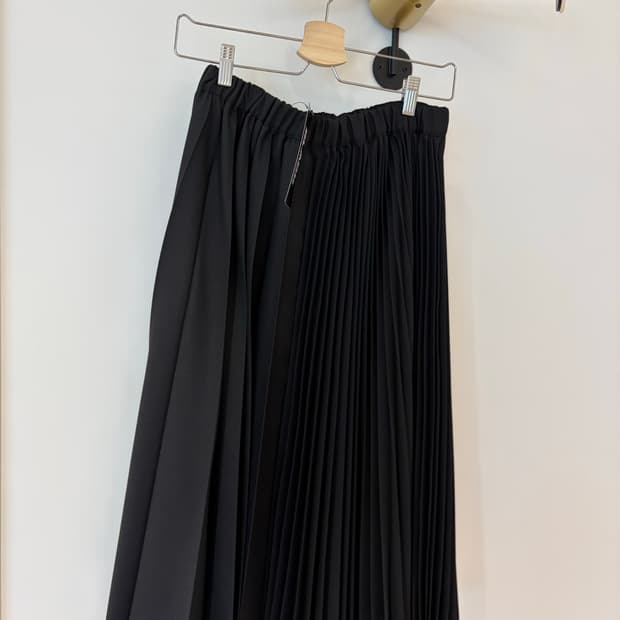 꼼데가르송 블랙 플리츠 스커트 XS