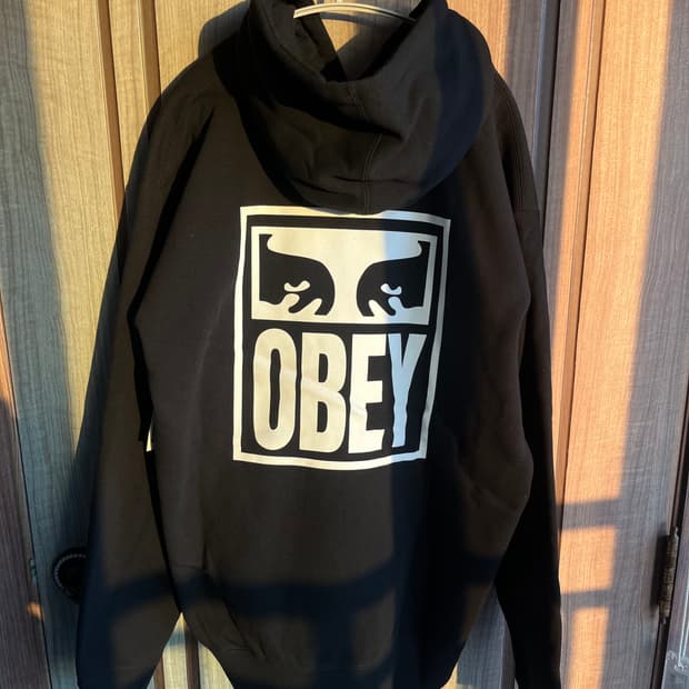 새상품) 오베이 아이즈 아이콘 후드티 블랙 L XL