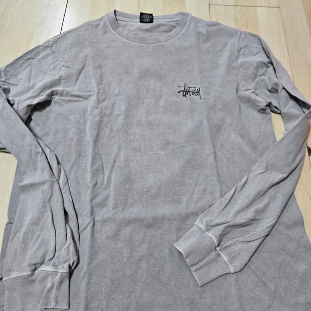 스투시 롱슬리브L