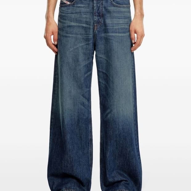 디젤 1996 D-sire 스트레이트 데님 팬츠 다크 블루