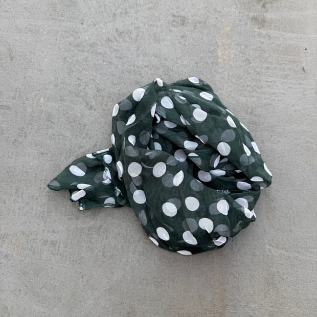 dot green scarf 도트 스카프