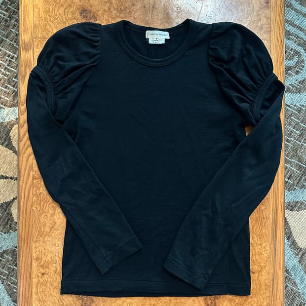 꼼데 퍼프소매 티셔츠