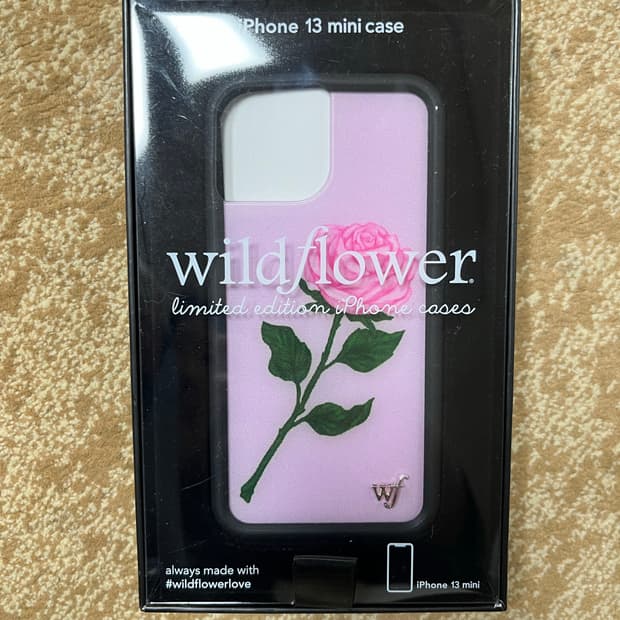 (새상품) 와일드 플라워 아이폰13미니 케이스