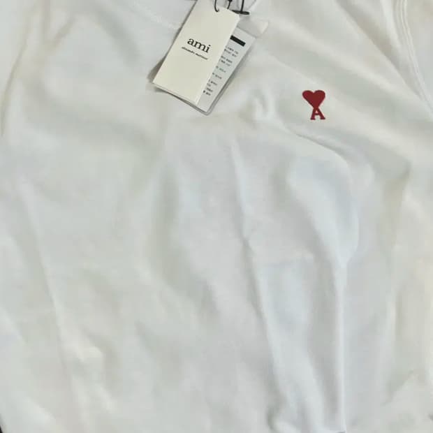 아미 스몰 하트 반팔 티셔츠 화이트 xxs 정품