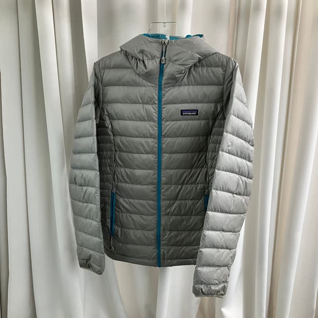 파타고니아 그레이 다운 스웨터 후드 경량 패딩 M