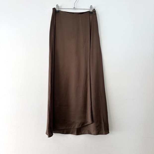 MASSIMO DUTTI silk half layer skirt