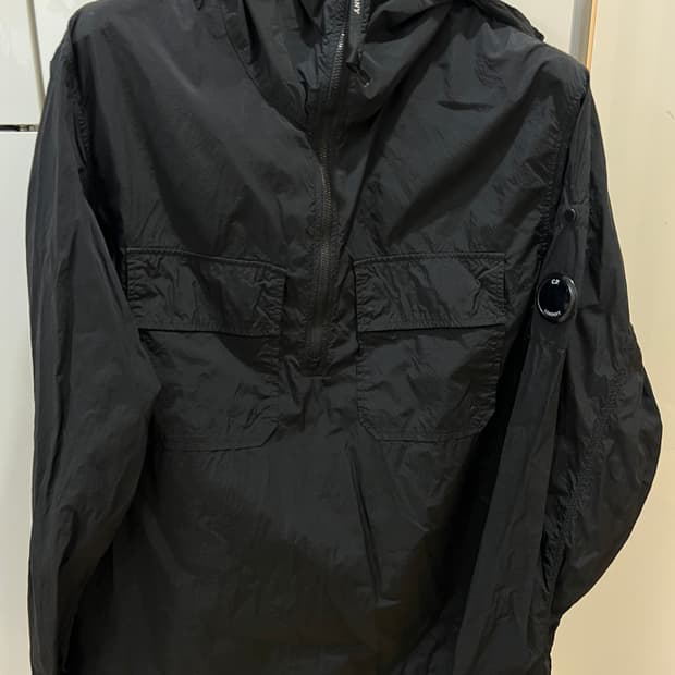 cp컴퍼니 나일론 아노락점퍼 100-105