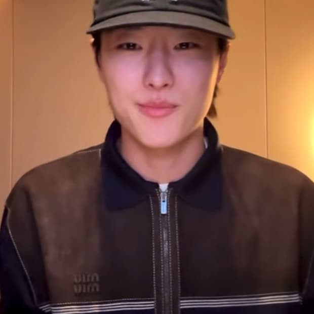 미우미우 miumiu 울 및 가죽 지퍼 가디건 38 사이즈