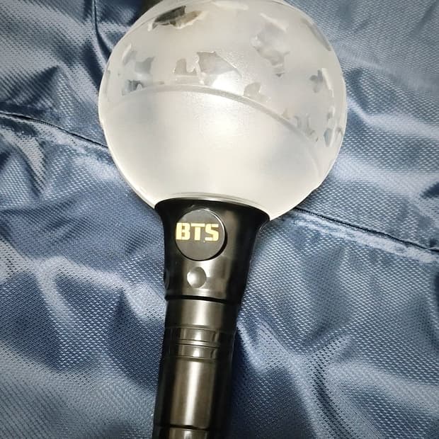 BTS official light stick ver.1