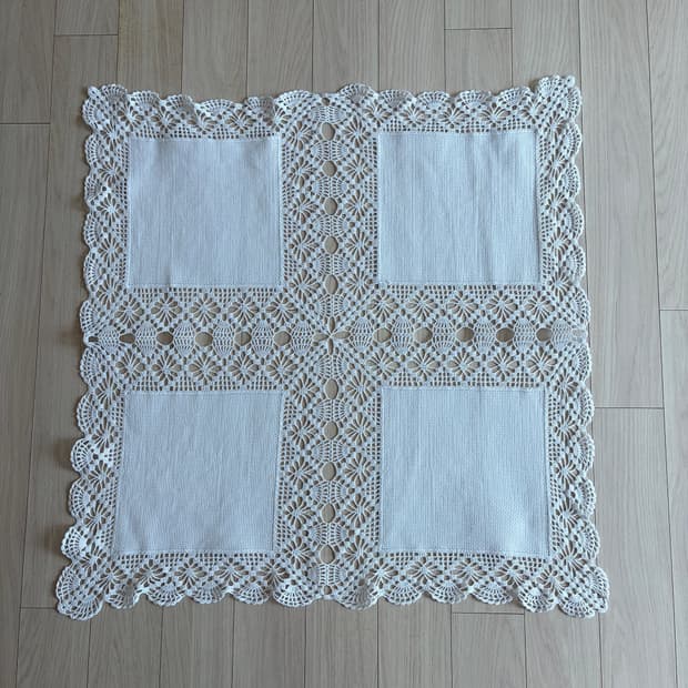 빈티지 크로셰 테이블크로스 