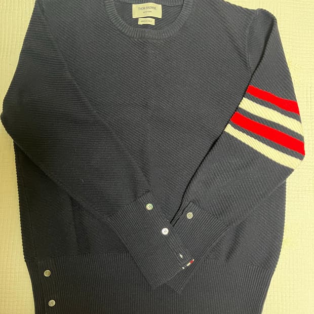 정품 톰브라운 니트 3사이즈