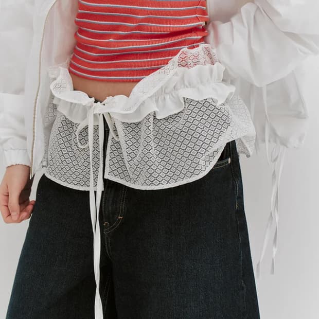 민더리 레이스 셔링 스커트 화이트