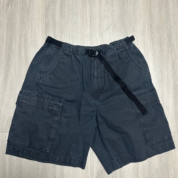 칼하트 빈티지 데미지 쇼츠