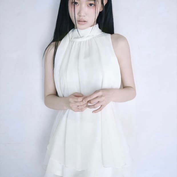 레이즈미야 유이 블라우스 아이보리 새상품