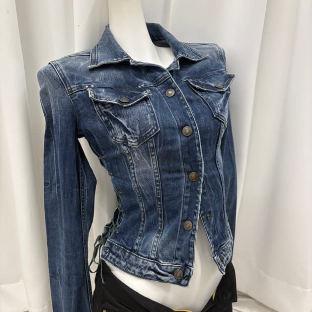 아일렛 디테일 청자켓