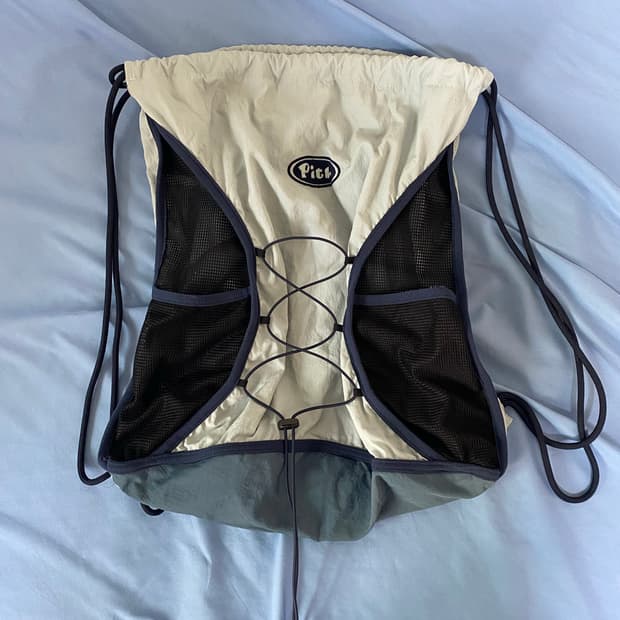 피스스포츠 스트링 매쉬 백 판매합니다