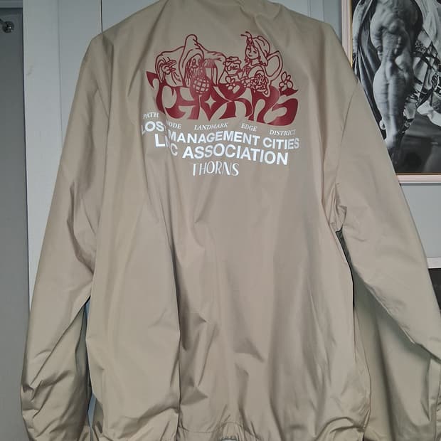 Lmc. THORNS WIZARD COACH JACKET beige