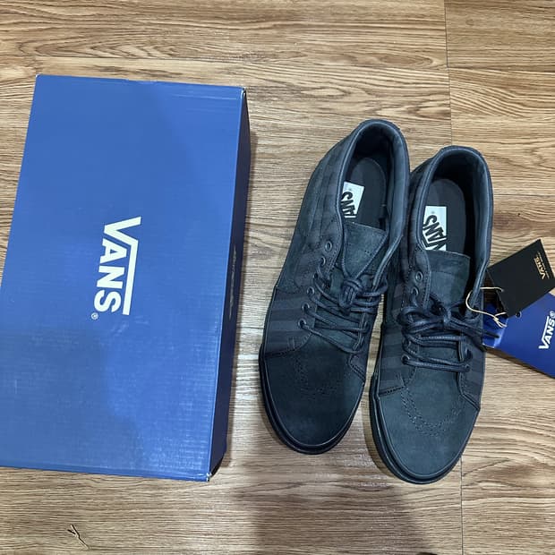 (새상품)반스 스케이트 미드 TDC 컬렉션 300사이즈