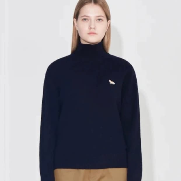 (새상품) 메종키츠네 베이비폭스 터틀넥 블랙