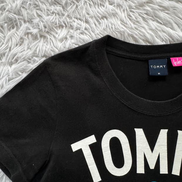 TOMMY 일본빈티지 딱붙핏 반팔 슬림핏 타미 반팔 타미크롭티 M 40