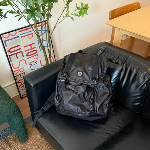 스톤아일랜드 백팩가방 (새상품급) 교환문의가능