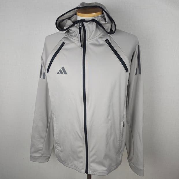 아디다스 기능성집업 남자95사이즈 