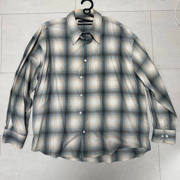 헤칭룸 Archive 스카이블루 옴브레 셔츠-3size