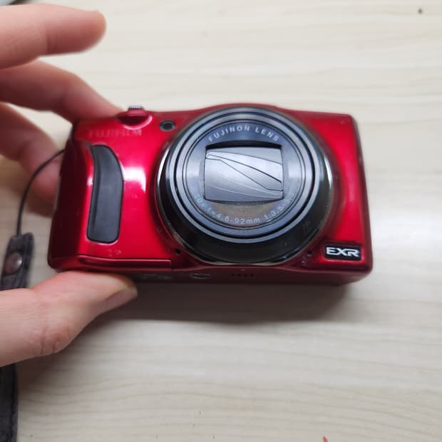 후지필름 파인픽스750 exr