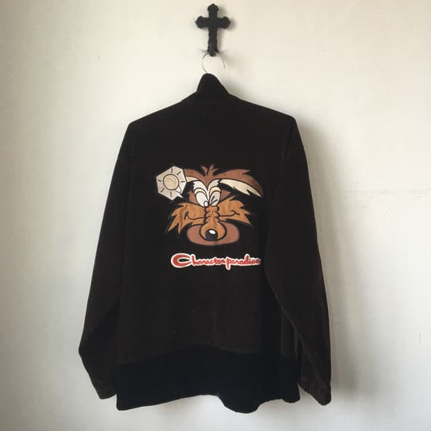 Back patch point velvet track set up