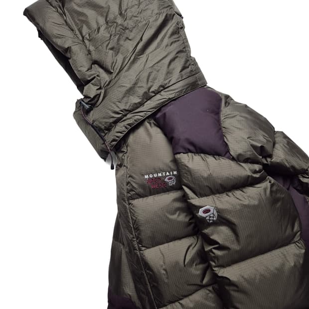 [M] 마운틴하드웨어 헤비구스다운 푸퍼패딩