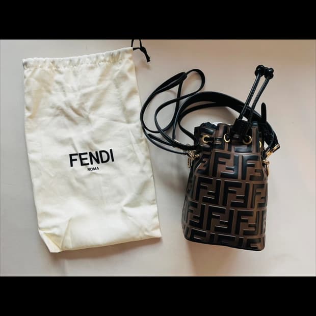 펜디 버킷백 몬트레조브라운 미니