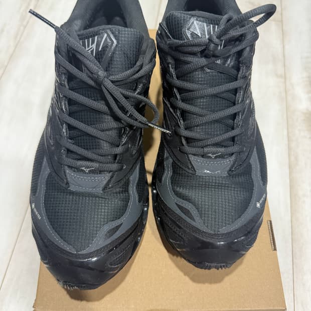 미즈노 웨이브 프로페시 LS GTX 275사이즈 팝니다